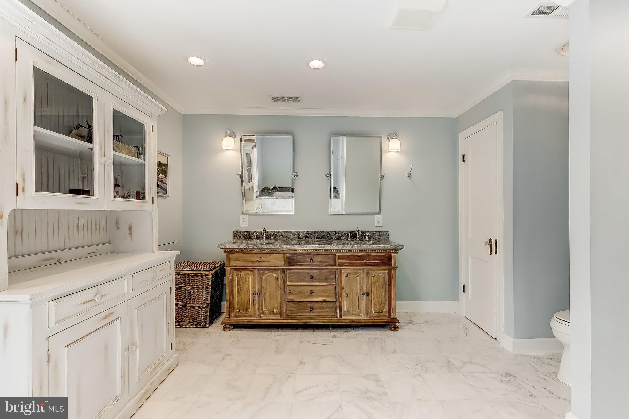 SPRINGHILL FARMS - Residential