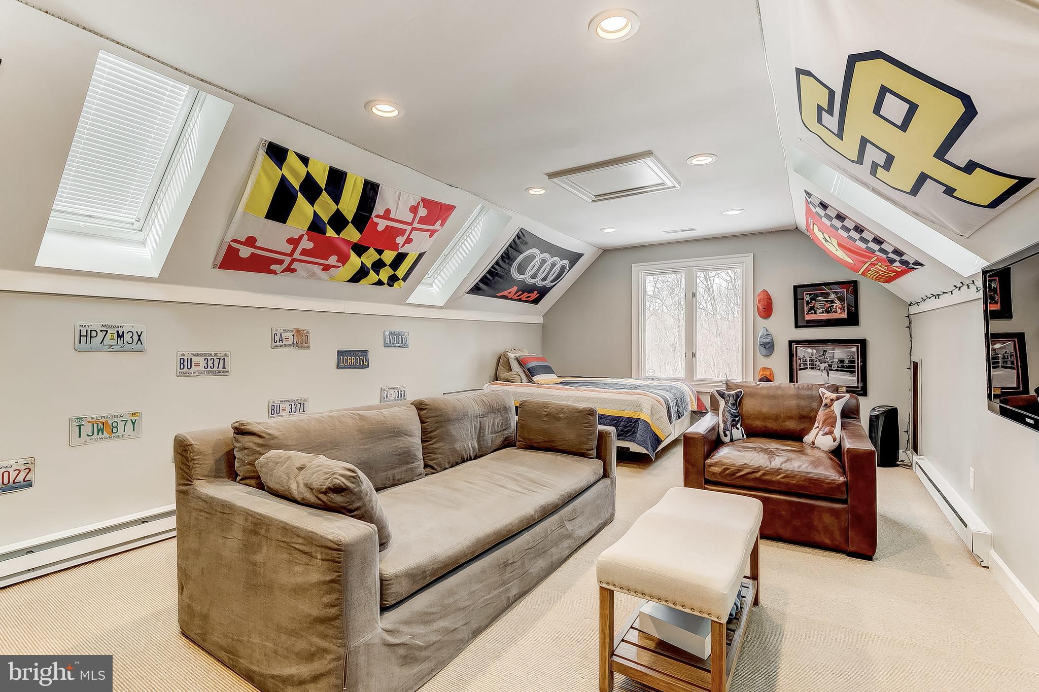 SPRINGHILL FARMS - Residential