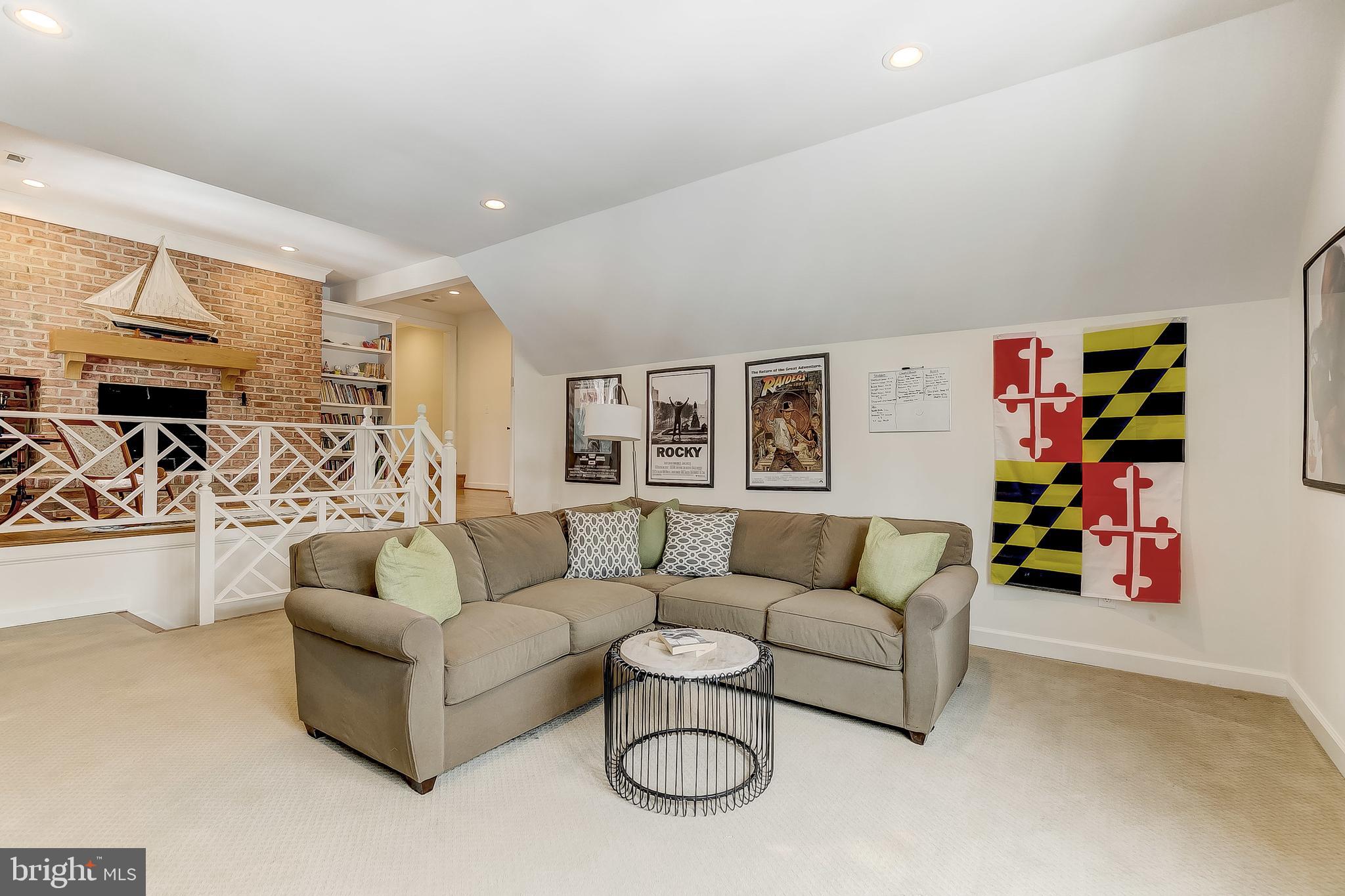 SPRINGHILL FARMS - Residential