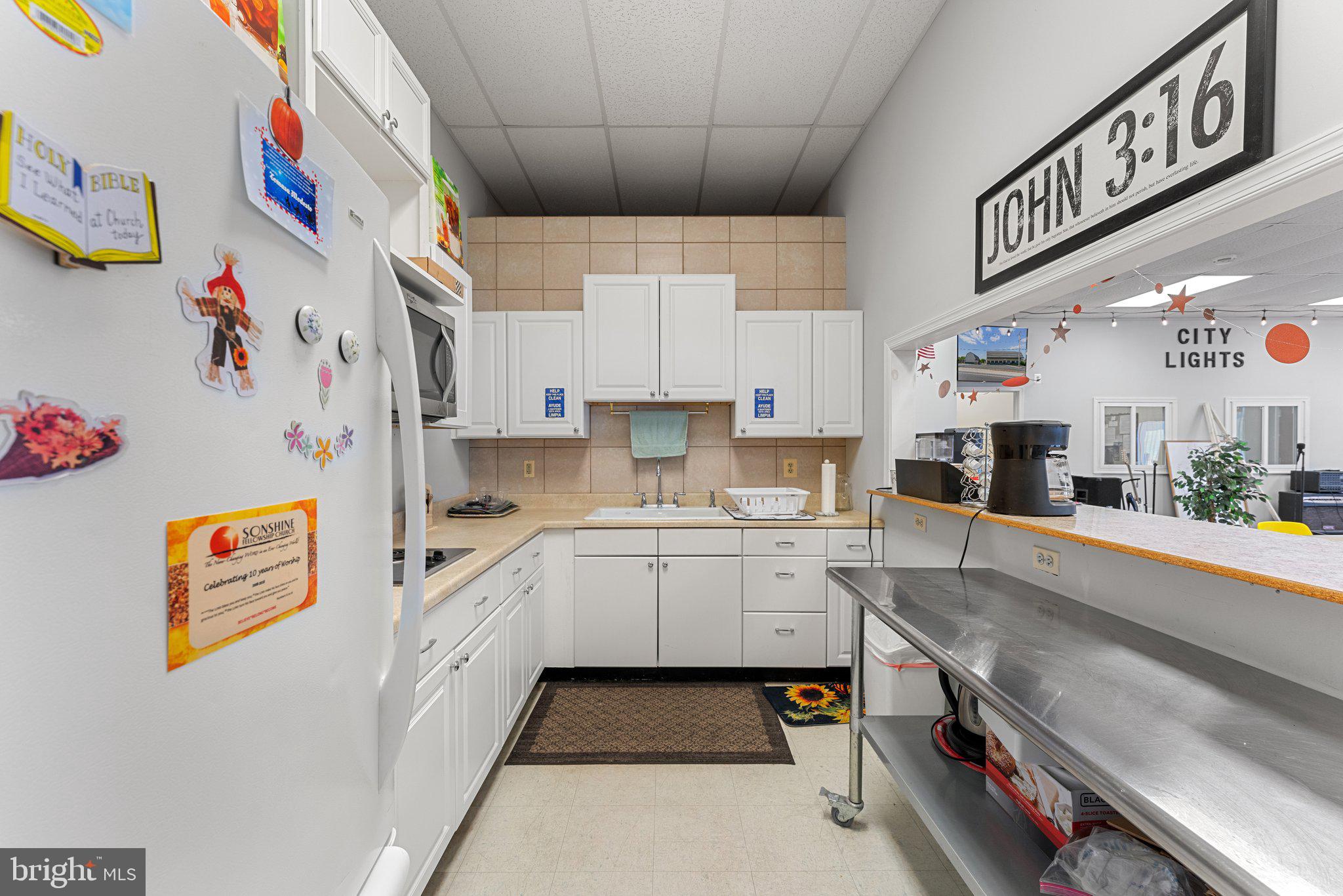 DUNDALK - Commercial Sale