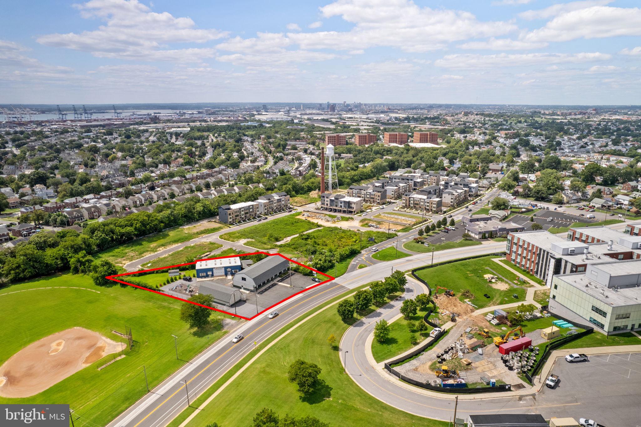 DUNDALK - Commercial Sale