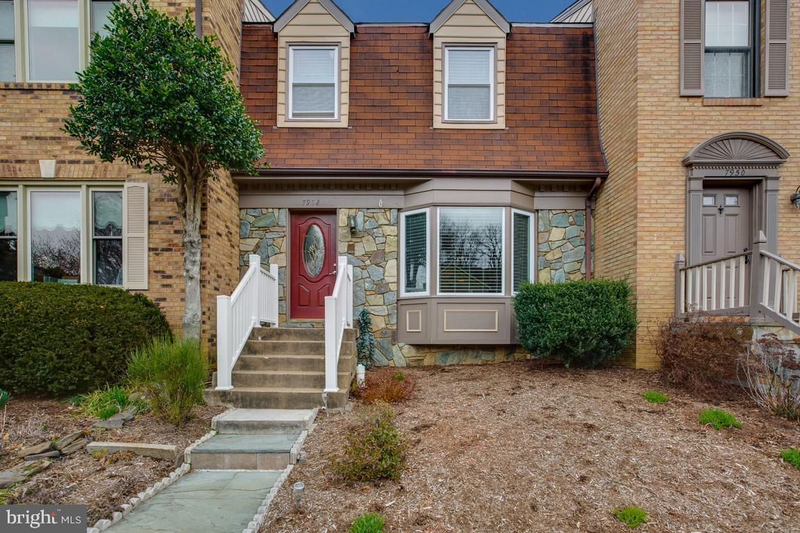 7952 YANCEY DRIVE