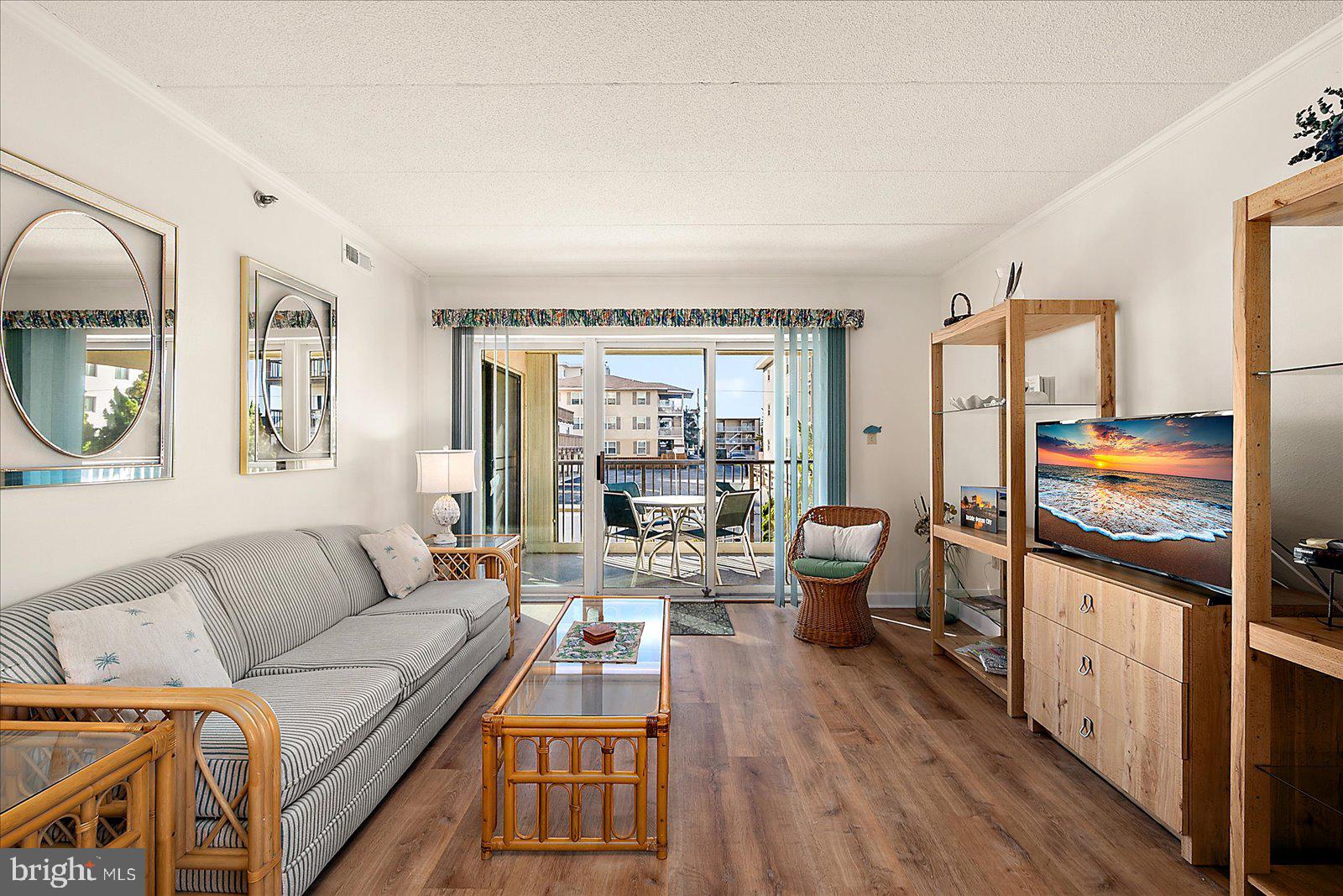 5801 ATLANTIC AVENUE 101