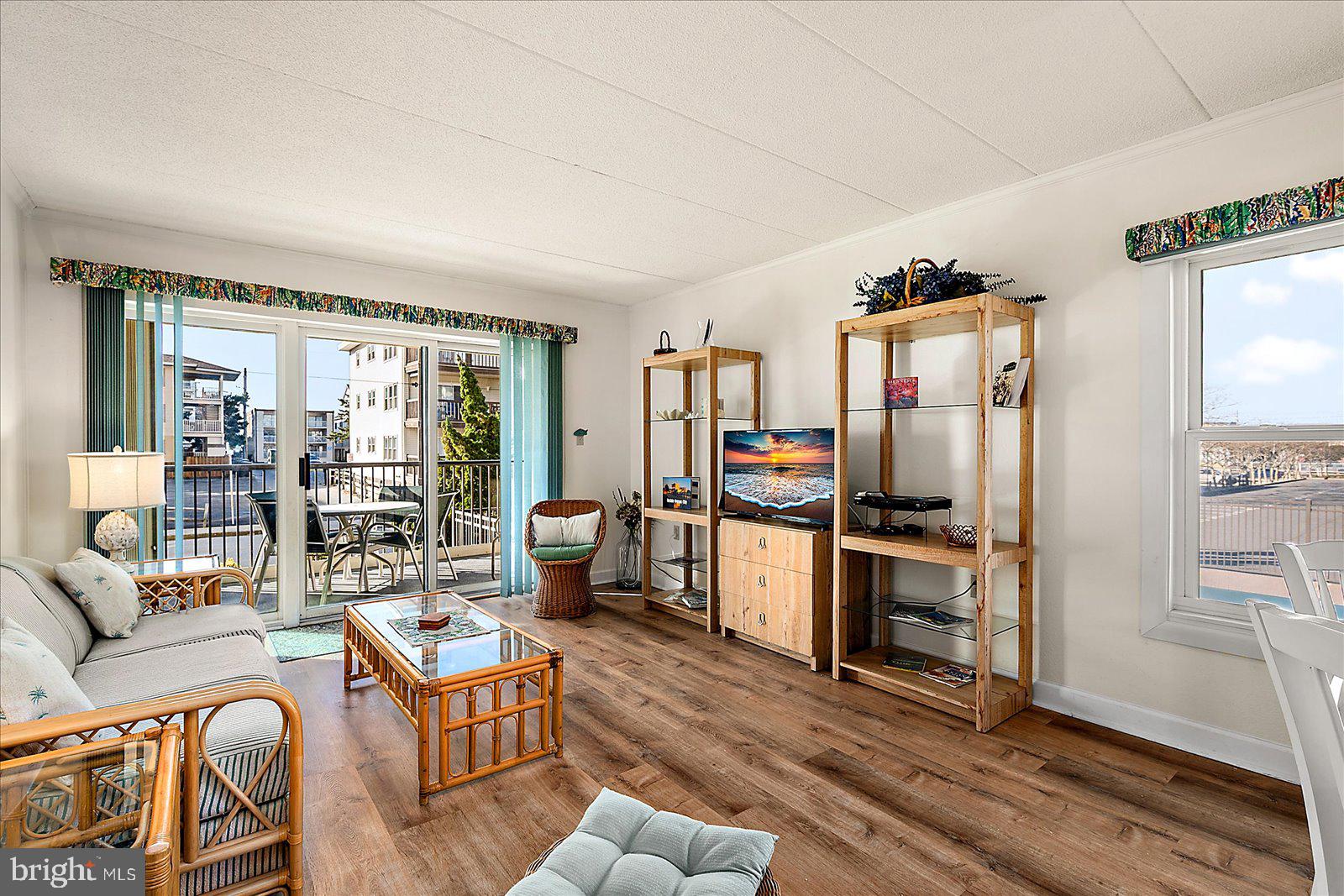 5801 ATLANTIC AVENUE 101