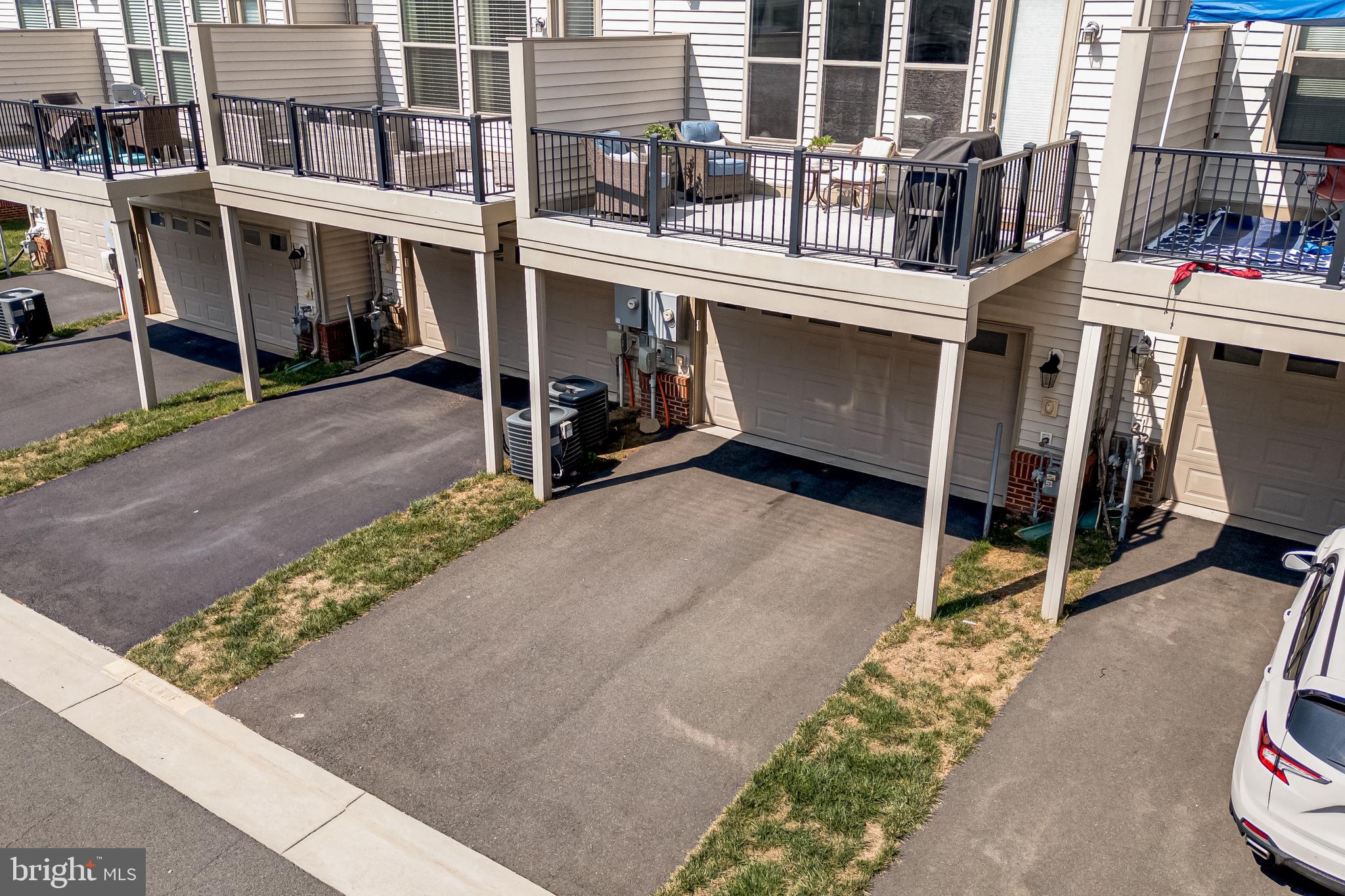 BRAMBLETON - Residential