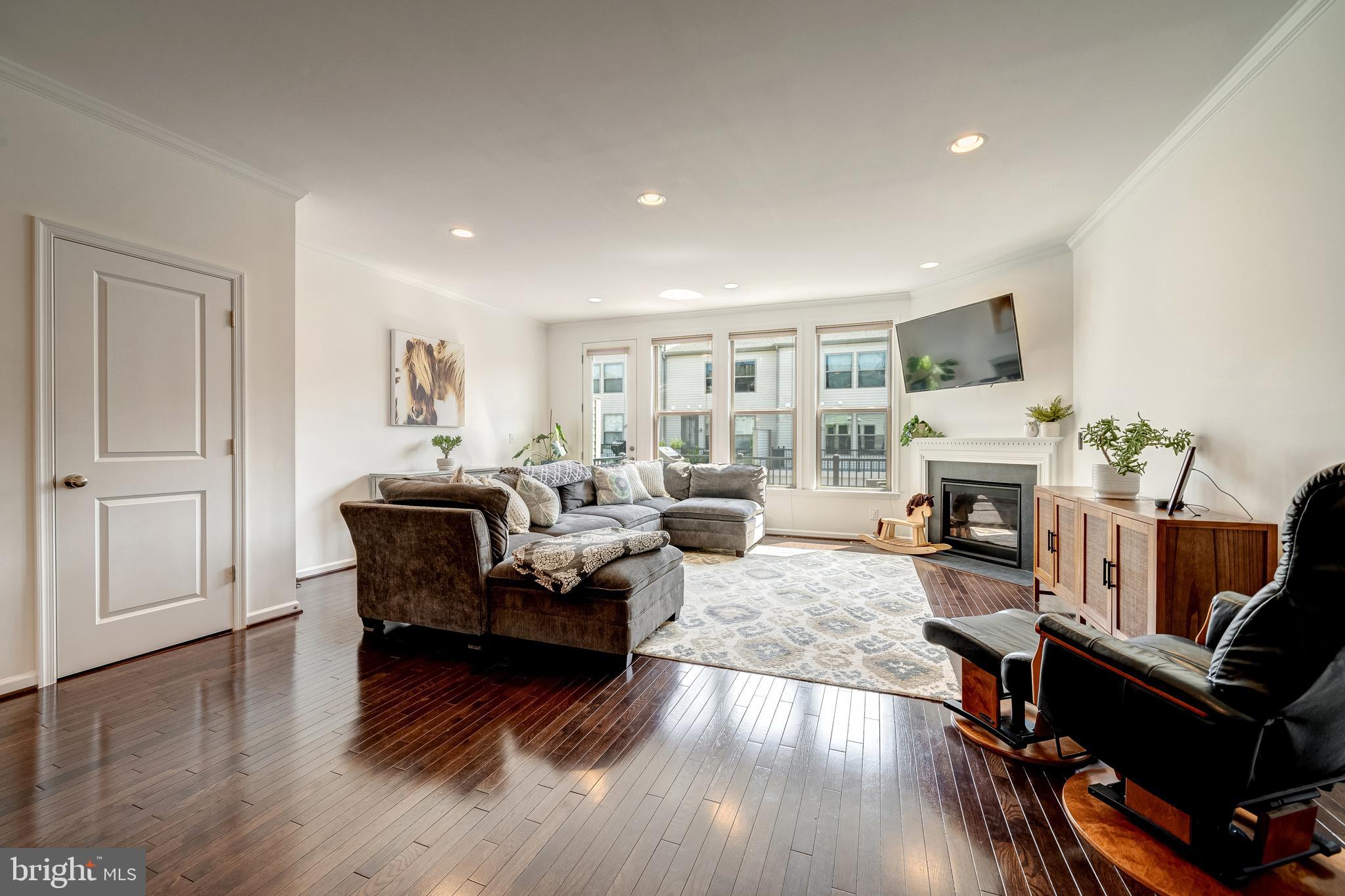 BRAMBLETON - Residential