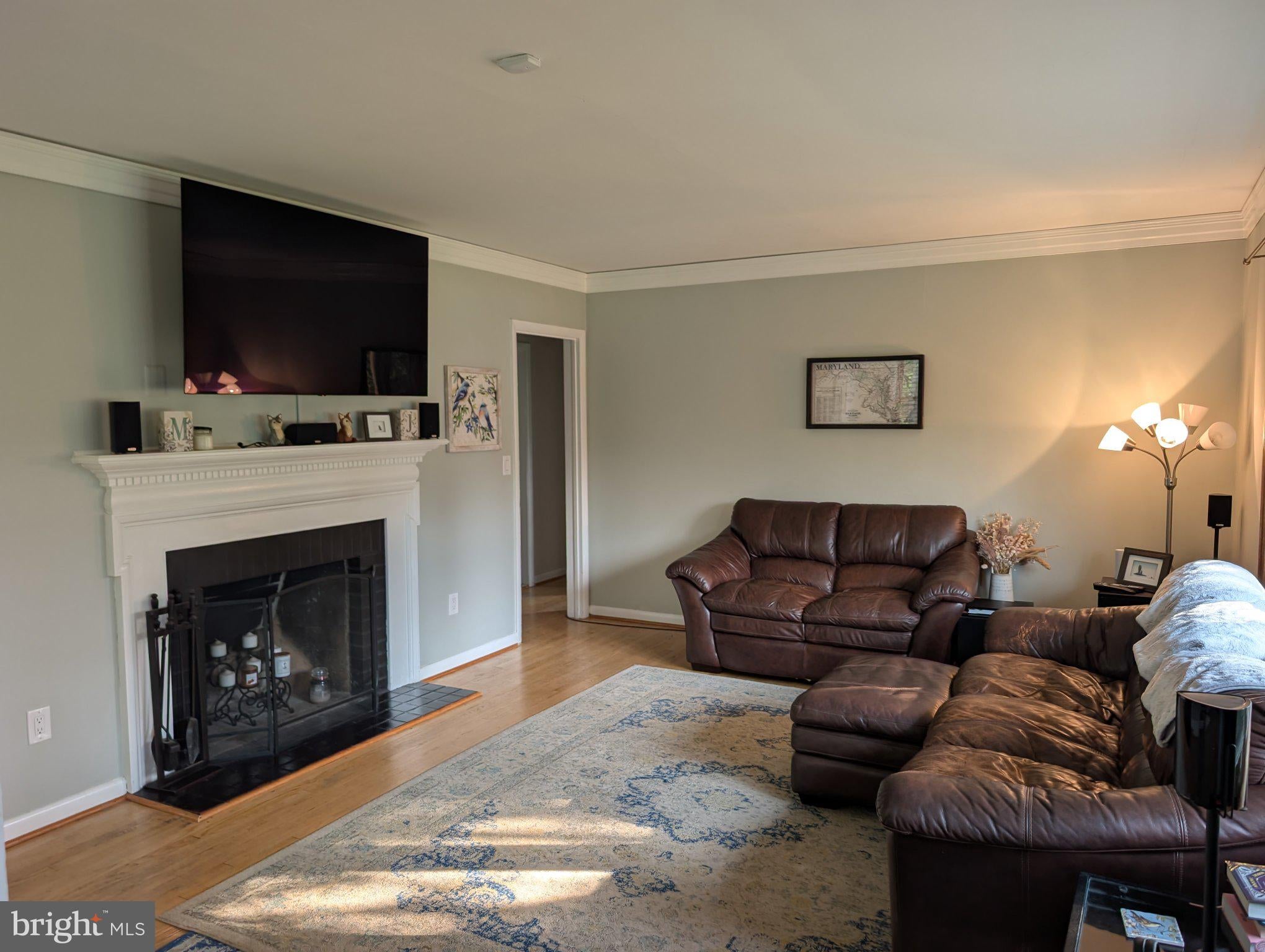 1009 CIRCLE DRIVE
