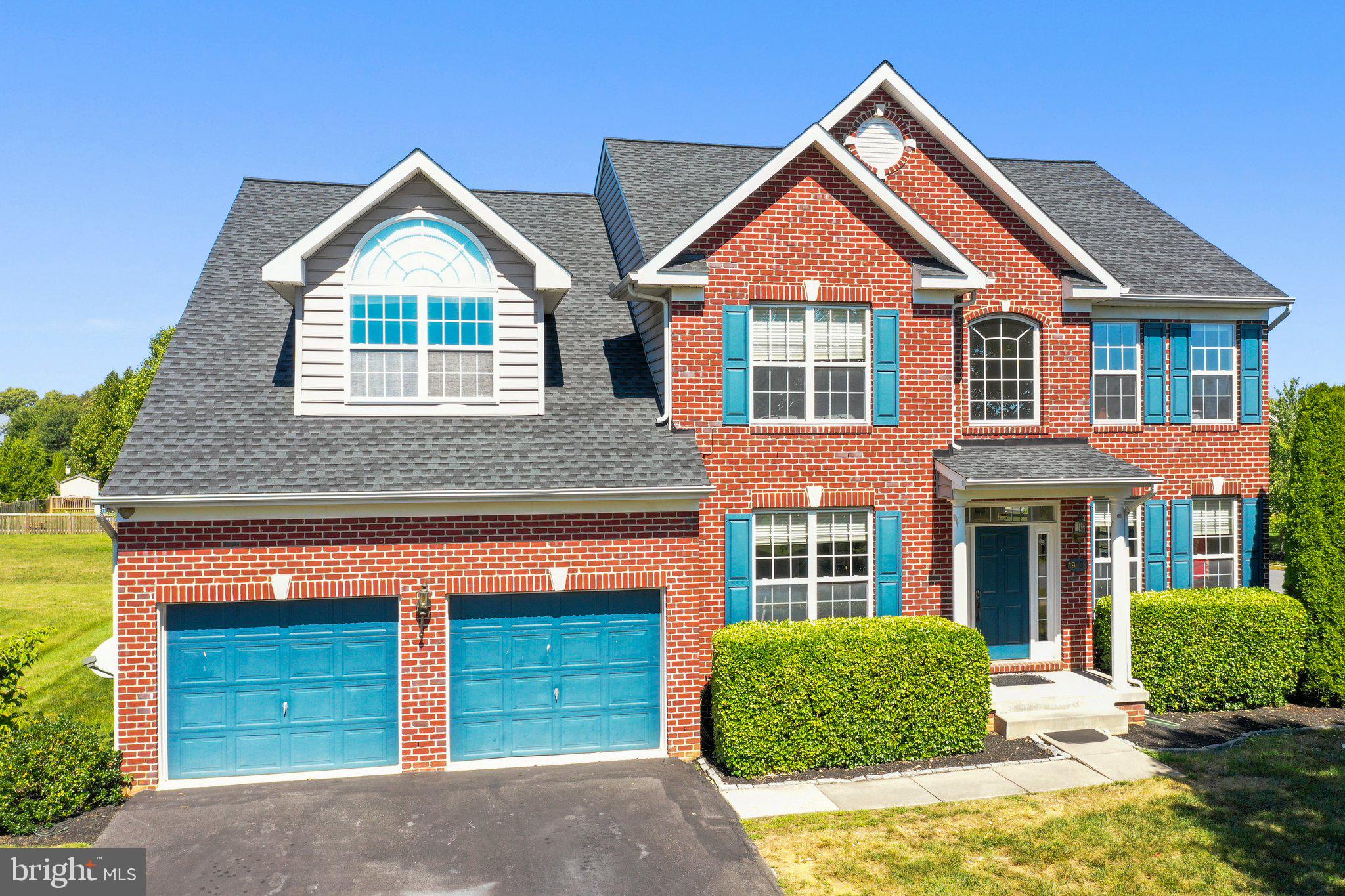 WESTFIELDS - Residential