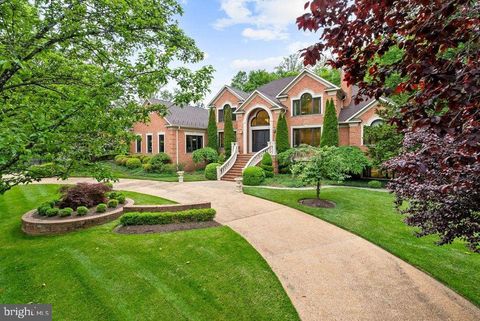 1102 MILL RIDGE MCLEAN VA 22102