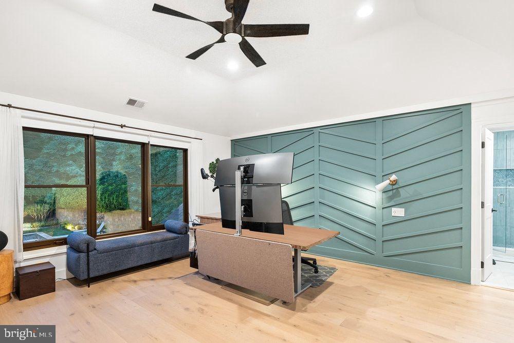 SWINKS MILL WOODS - Residential