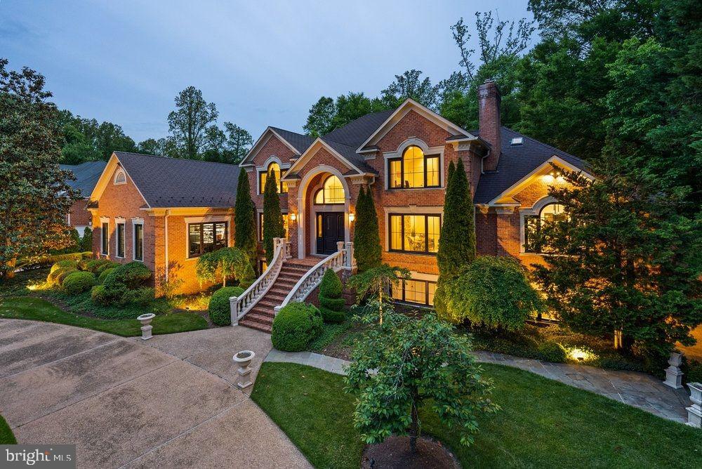 SWINKS MILL WOODS - Residential