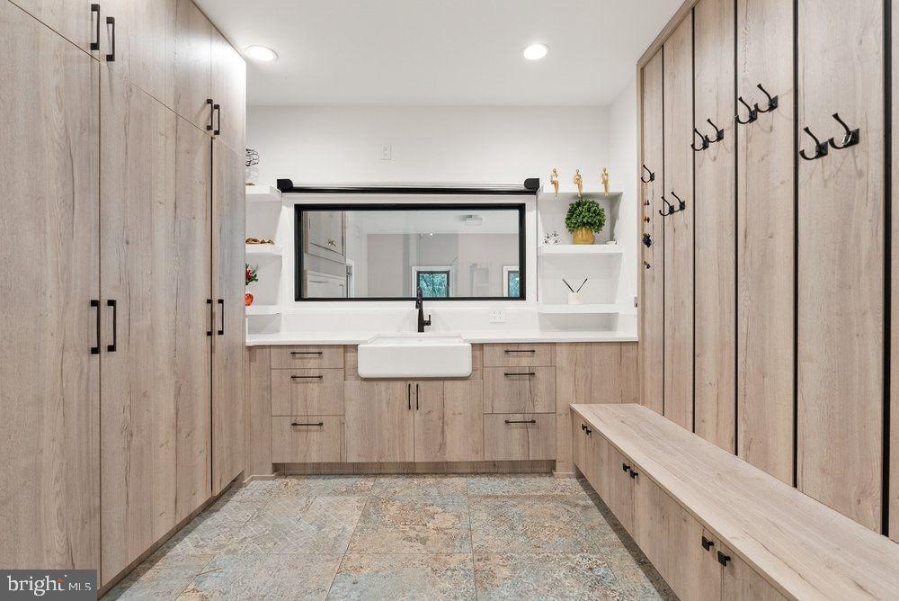 SWINKS MILL WOODS - Residential