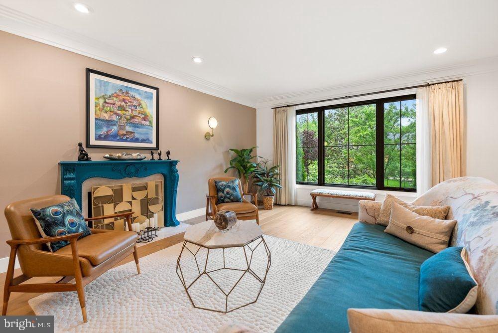 SWINKS MILL WOODS - Residential