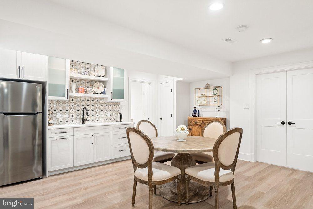 SWINKS MILL WOODS - Residential