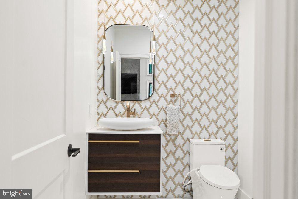 SWINKS MILL WOODS - Residential