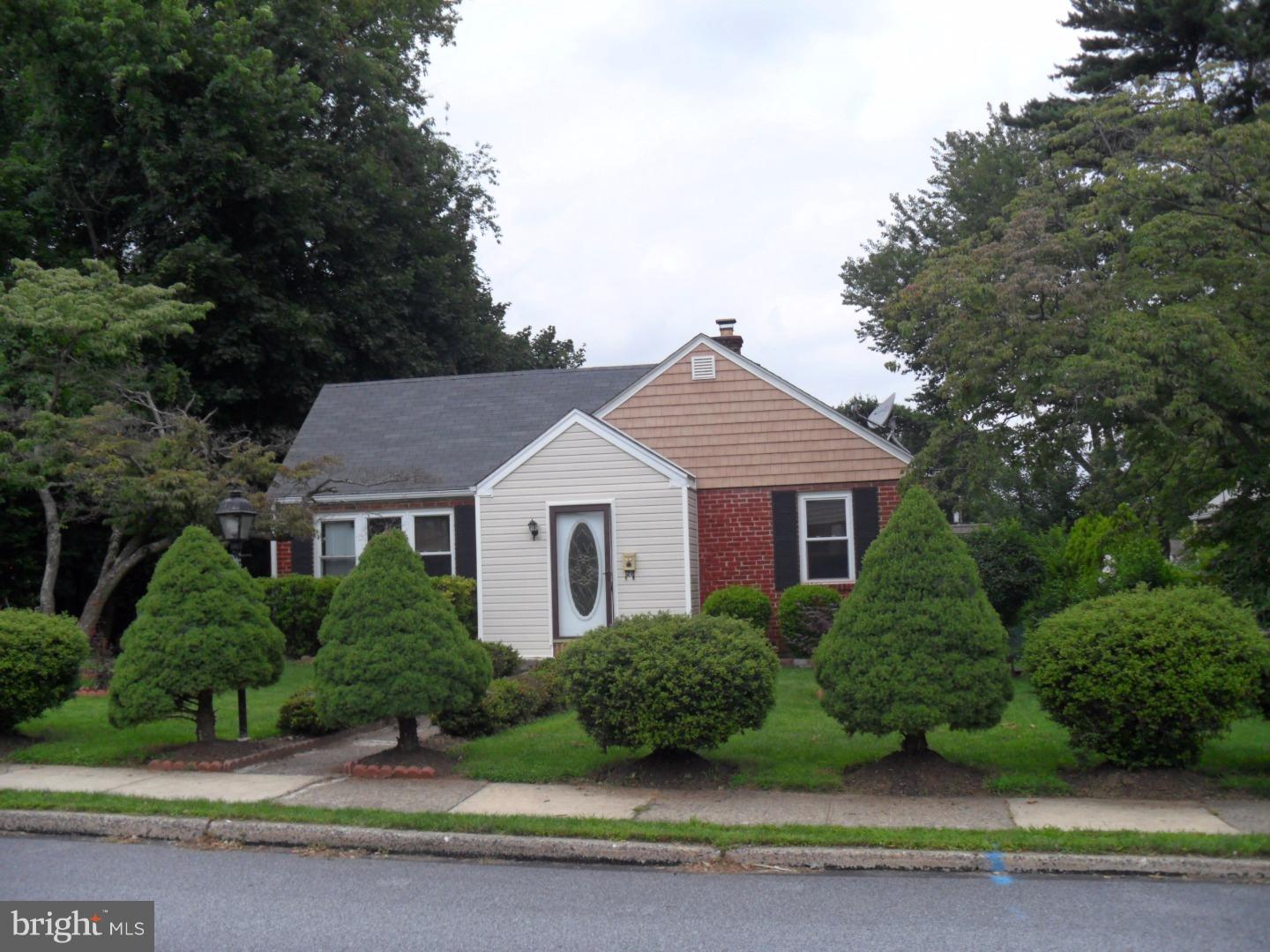 Newly updated and Re-decorated Ranch with 3 bedrooms and 2 Full Baths in all that popular Marple Gardens. New kitchen, new floors, new painting, newly finished basement, new heat pump (replacing oil heater) with central air, and new electric hot water heater. Move-in ready. Nice front and back yards. Very convenient and yet quiet location.