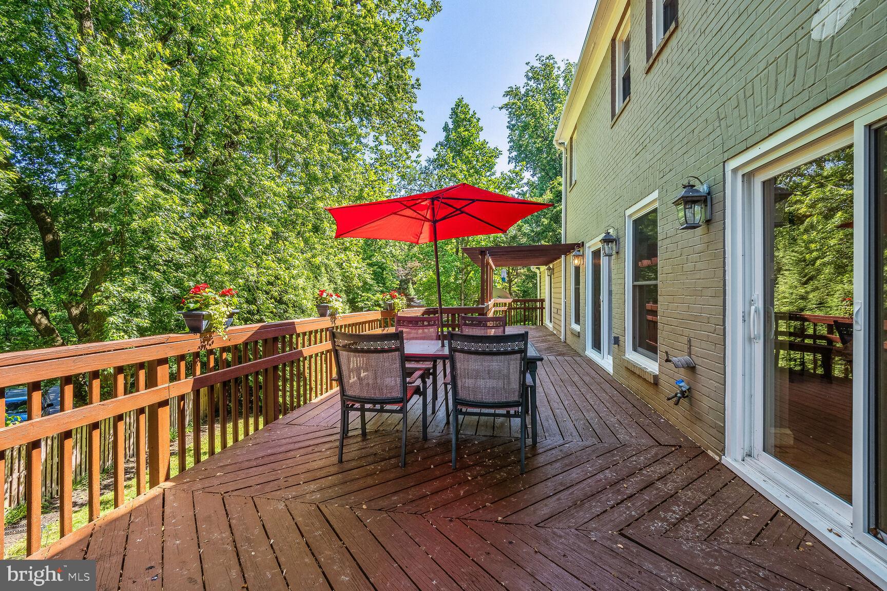 THE HAMLET - Residential