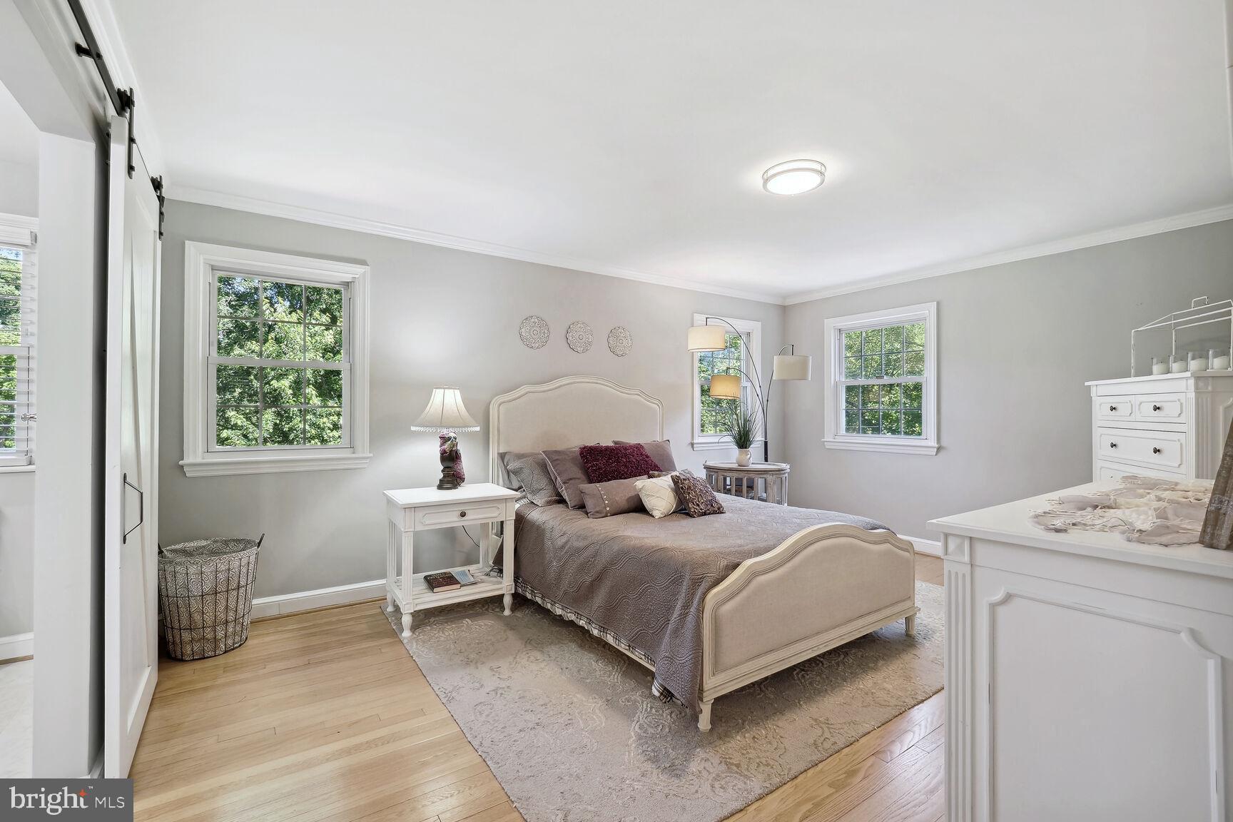 THE HAMLET - Residential