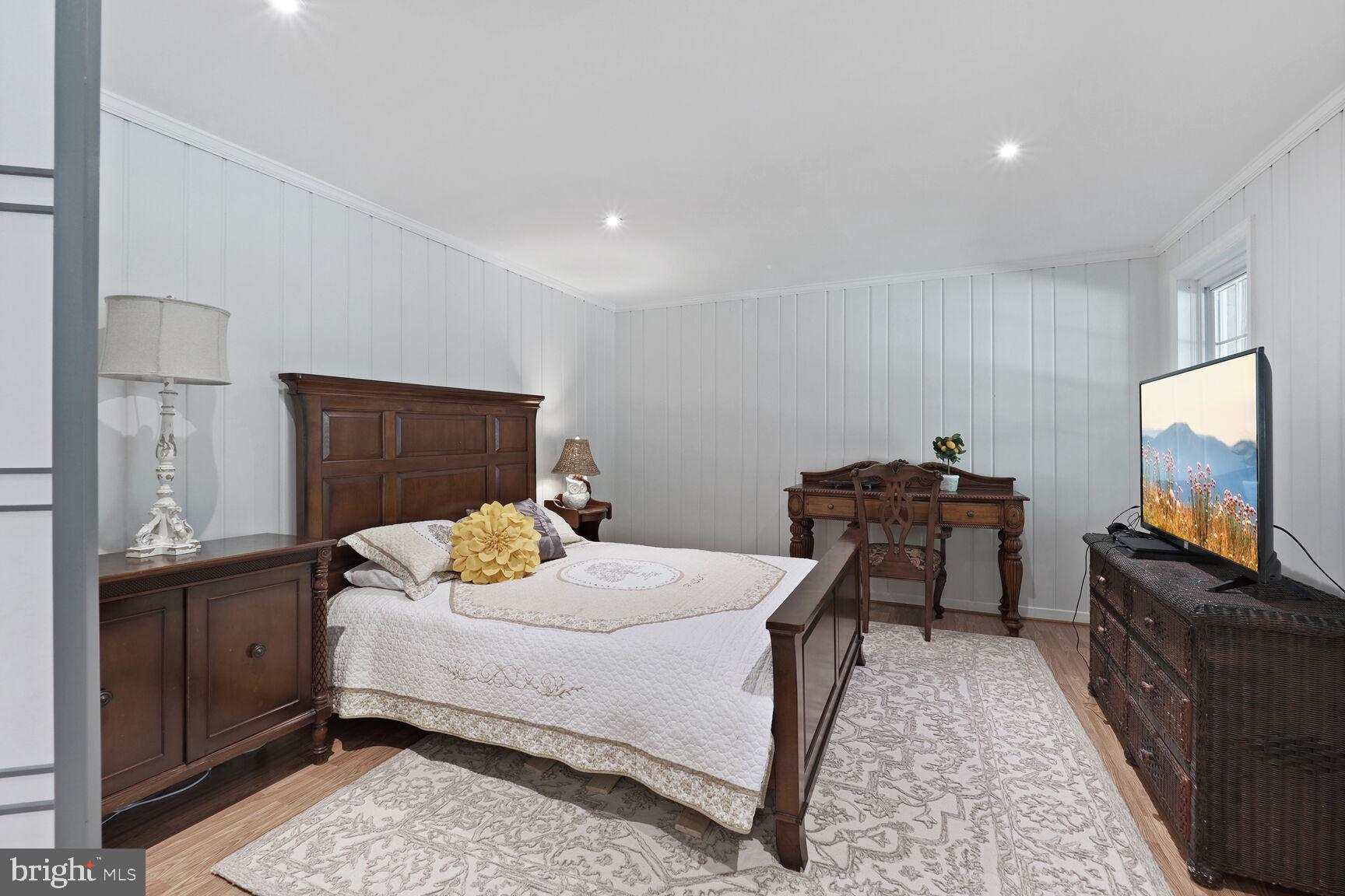 THE HAMLET - Residential