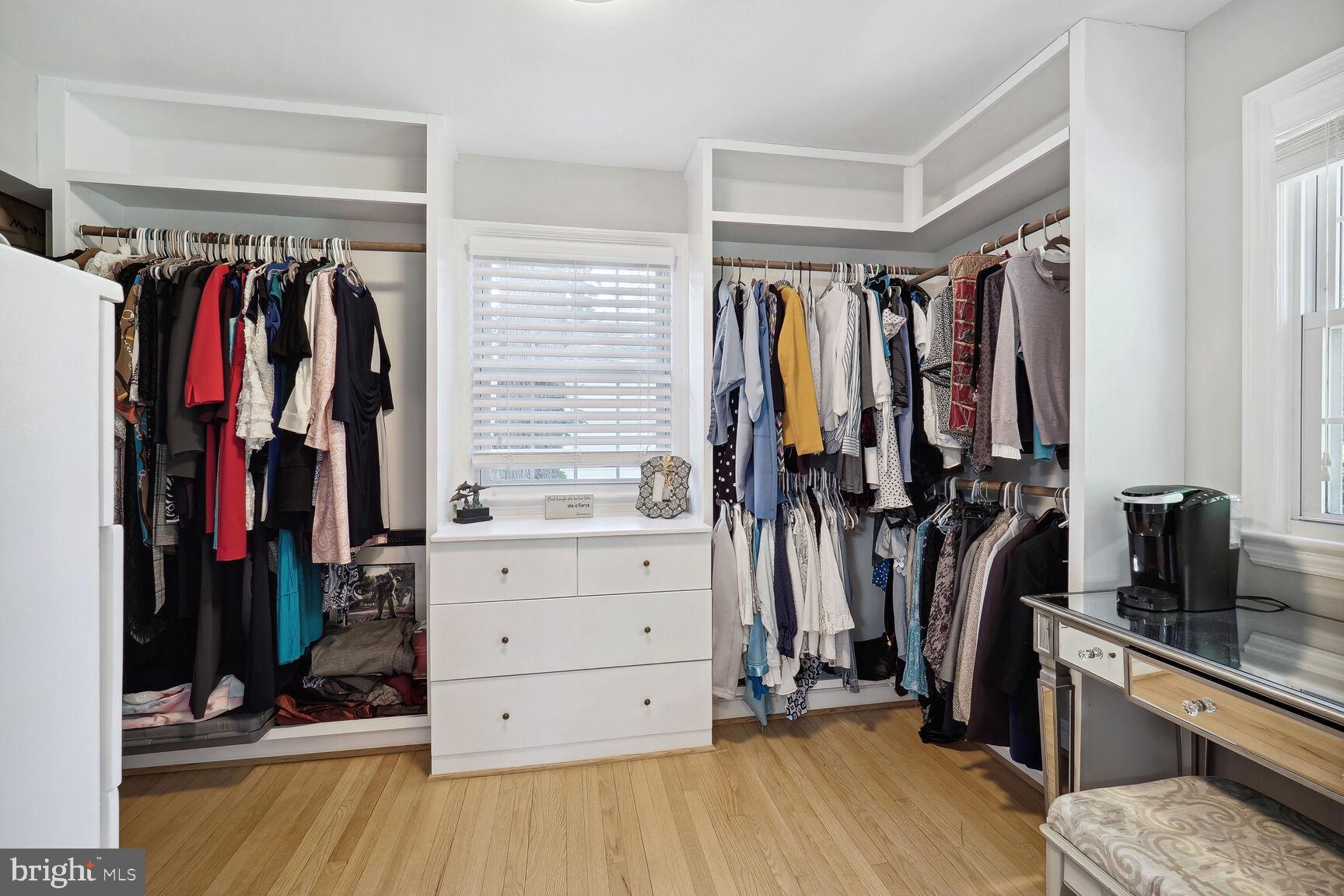 THE HAMLET - Residential