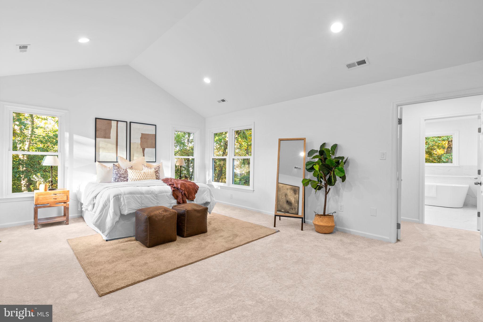 13019 BANKFOOT COURT