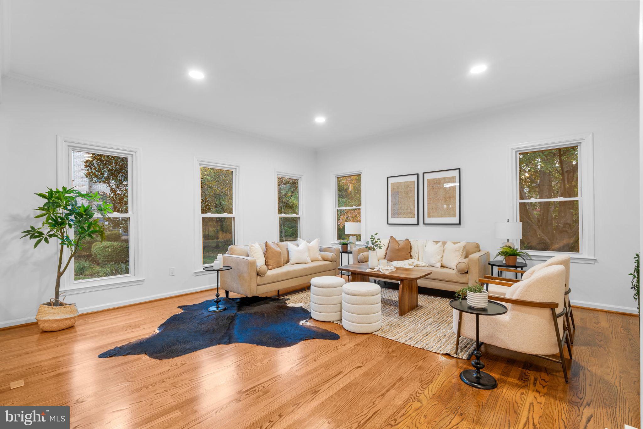 ASHBURTON OAKS - Residential