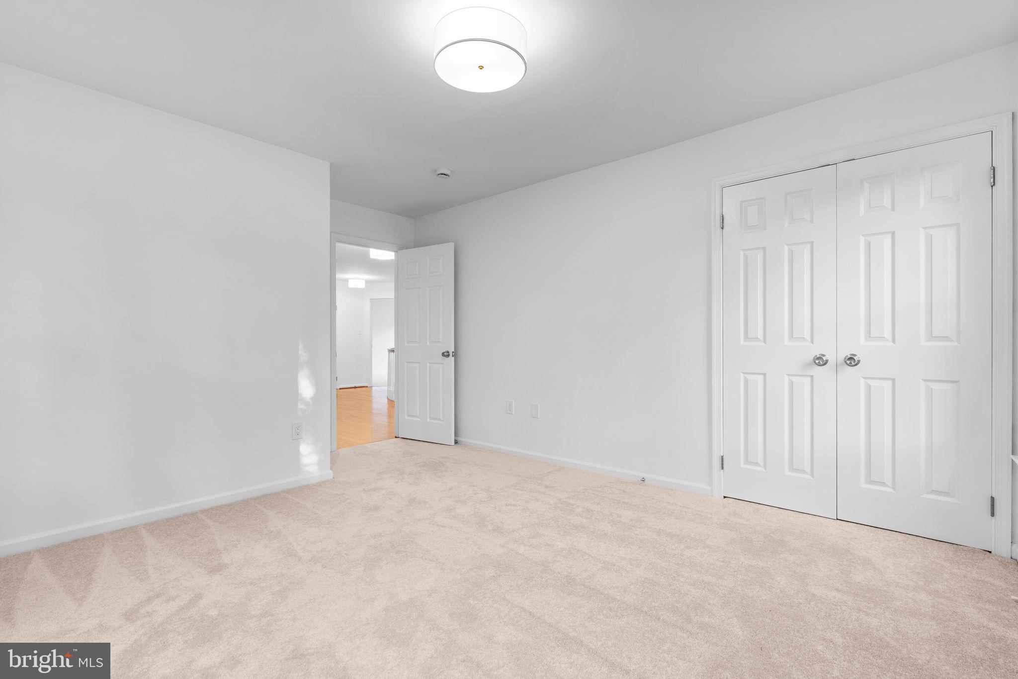 ASHBURTON OAKS - Residential