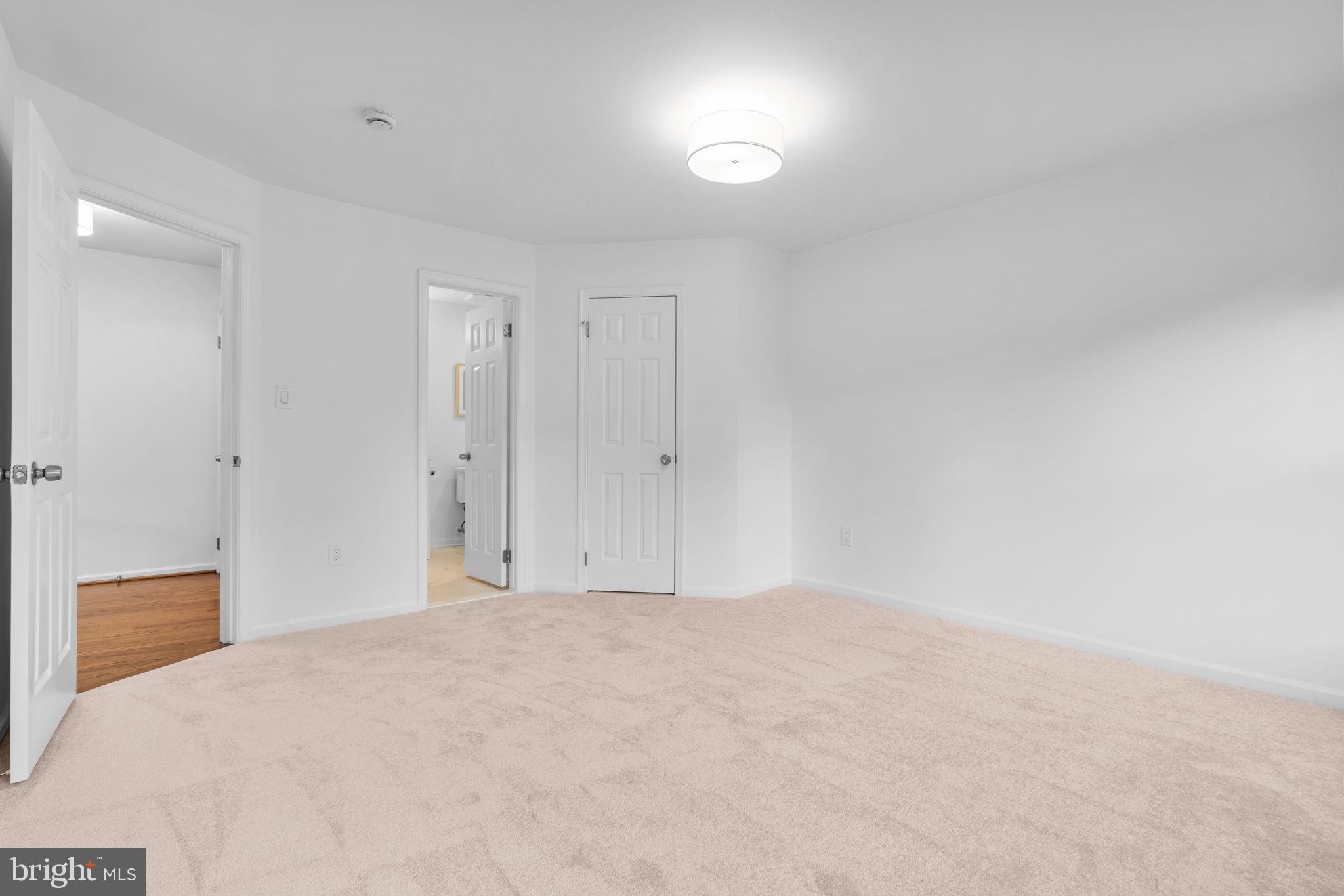 ASHBURTON OAKS - Residential