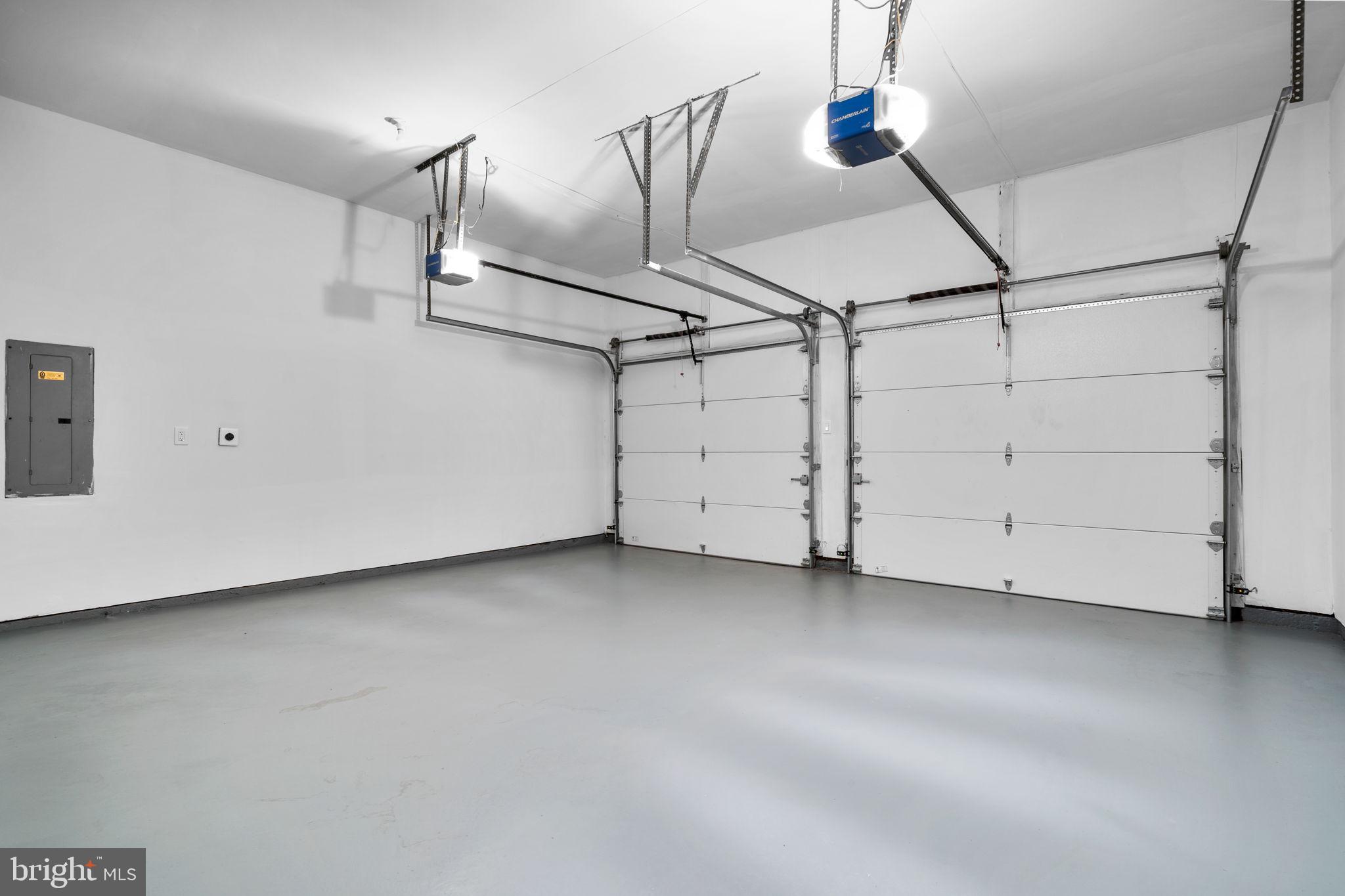 ASHBURTON OAKS - Residential