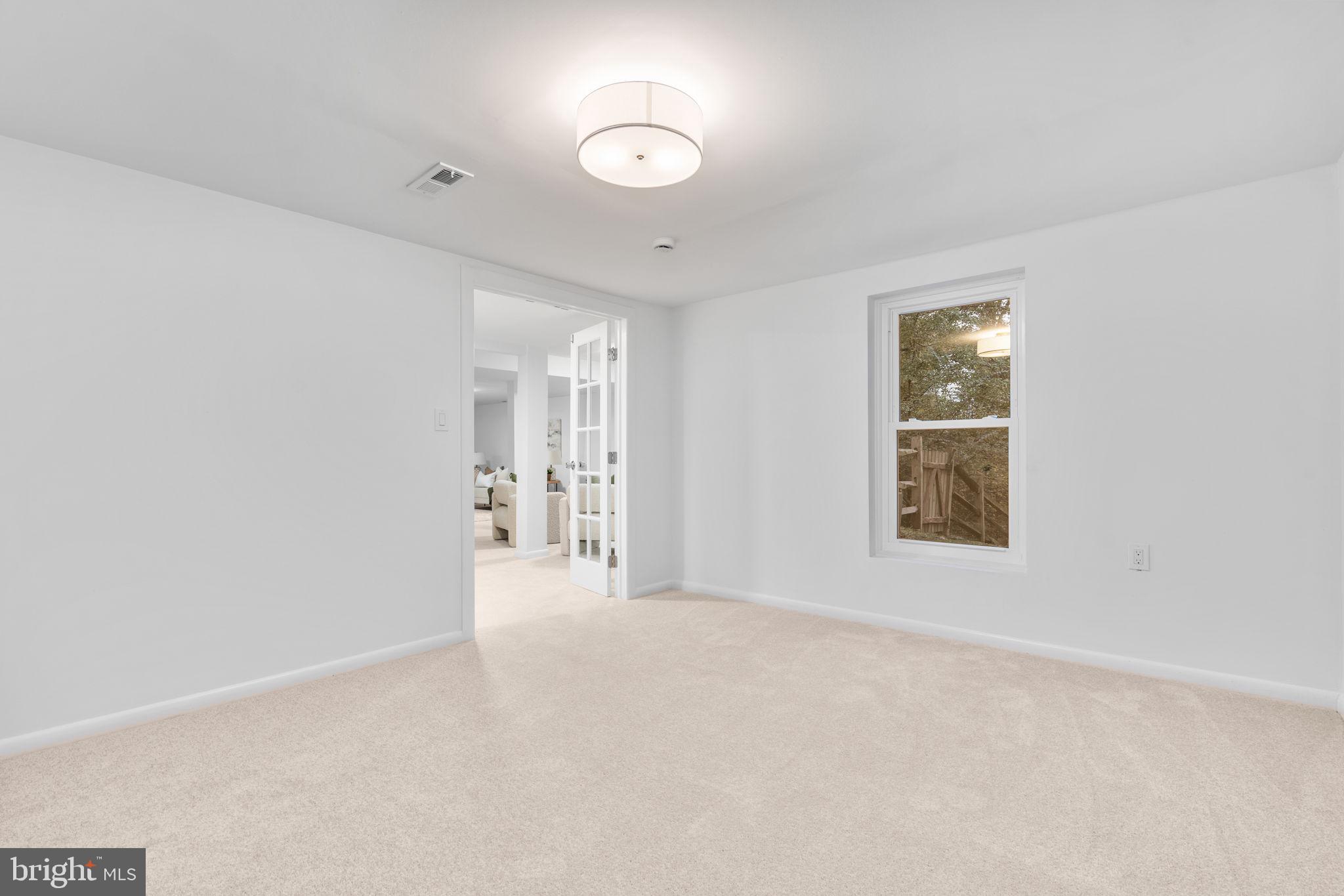 ASHBURTON OAKS - Residential