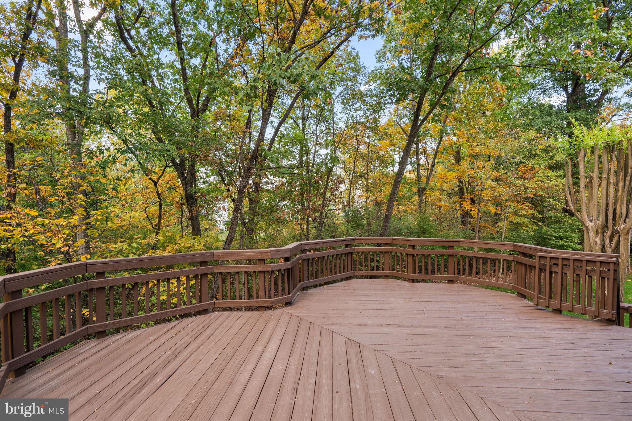 ASHBURTON OAKS - Residential