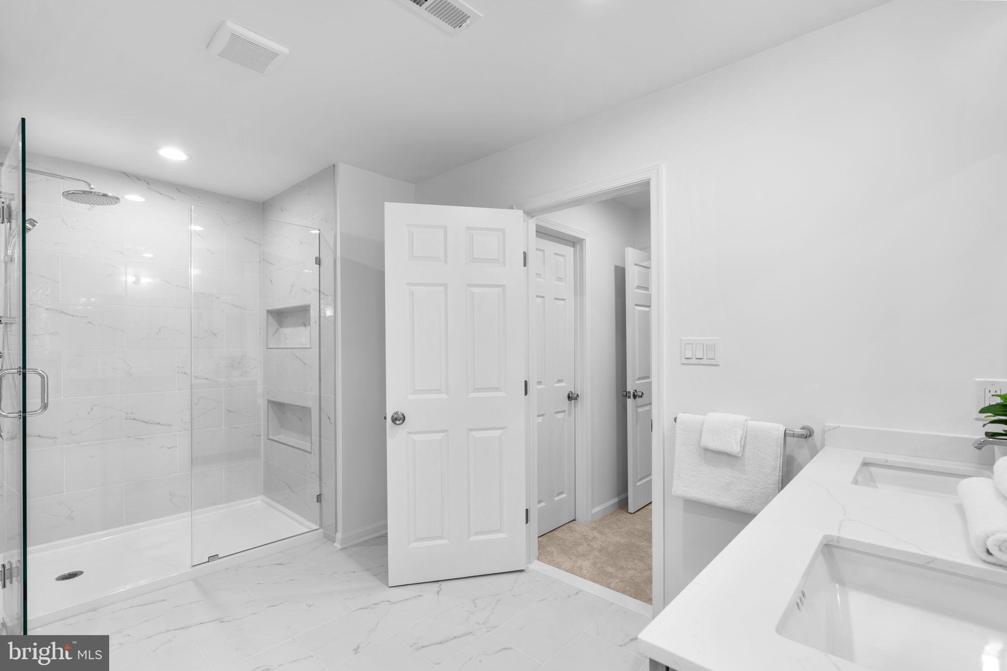 ASHBURTON OAKS - Residential