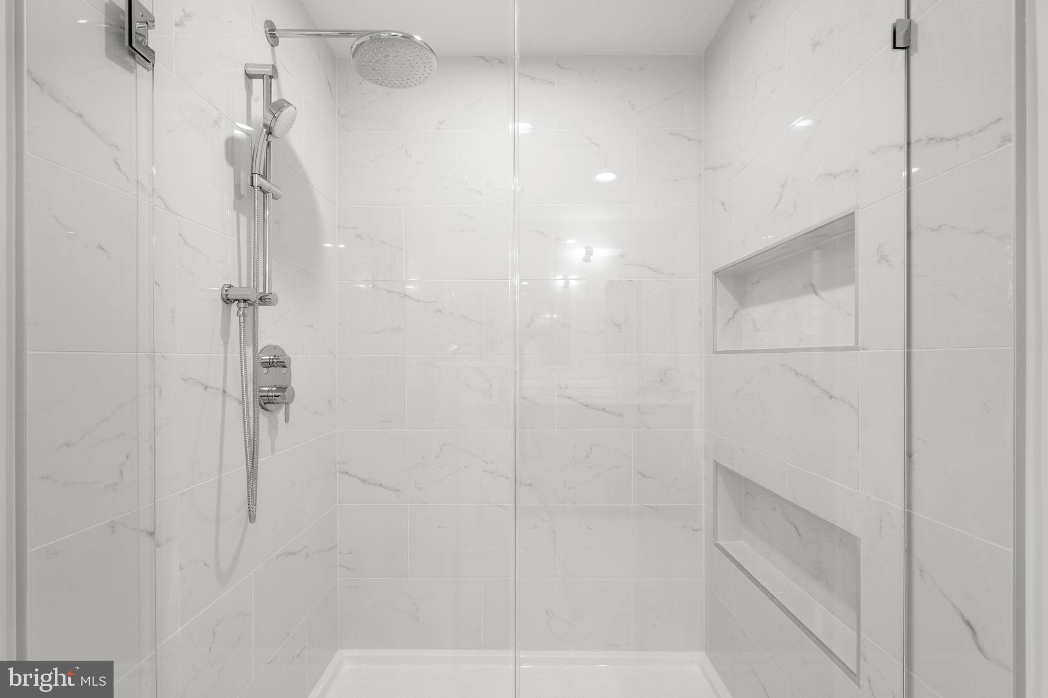 ASHBURTON OAKS - Residential