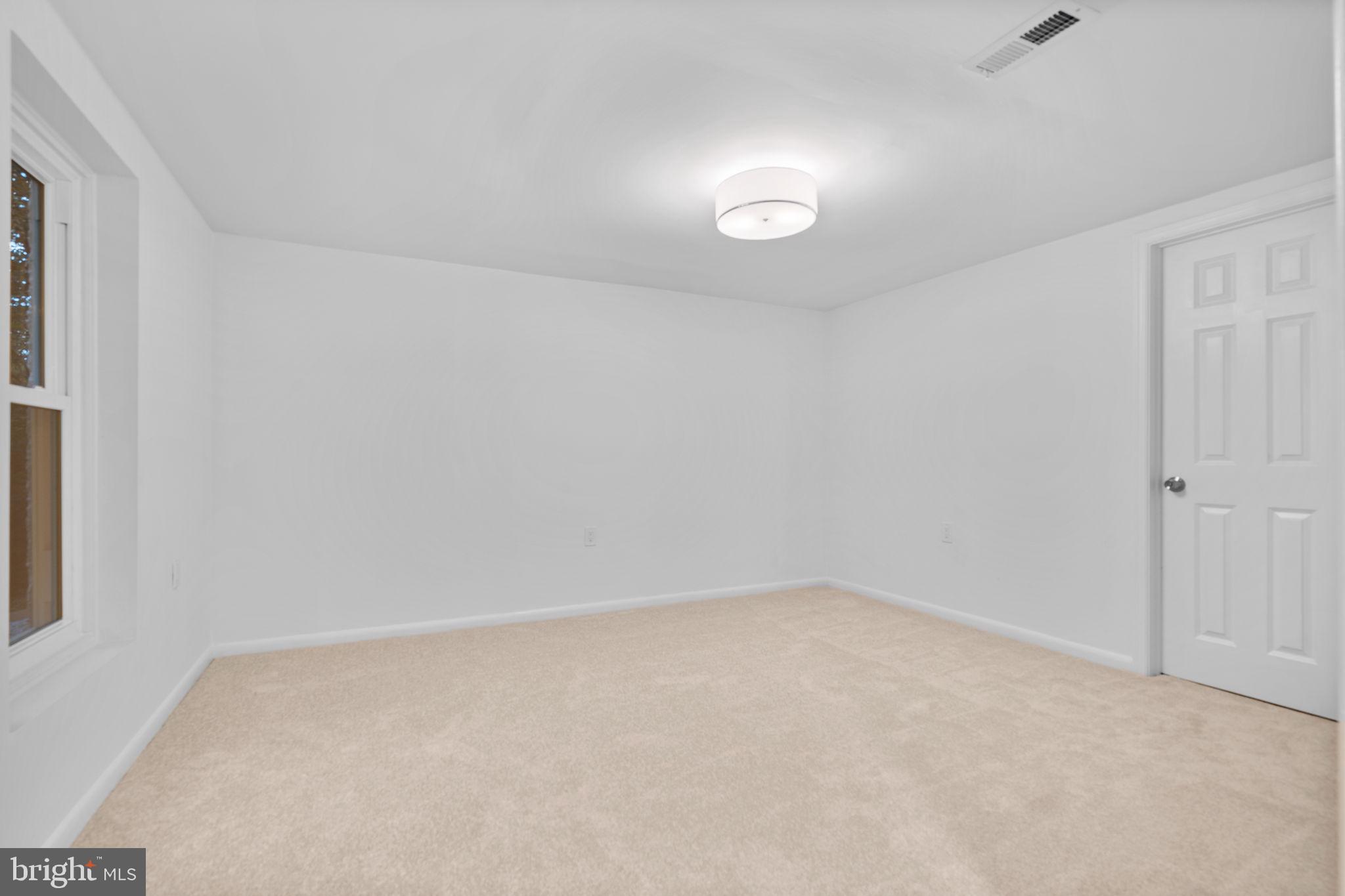 ASHBURTON OAKS - Residential