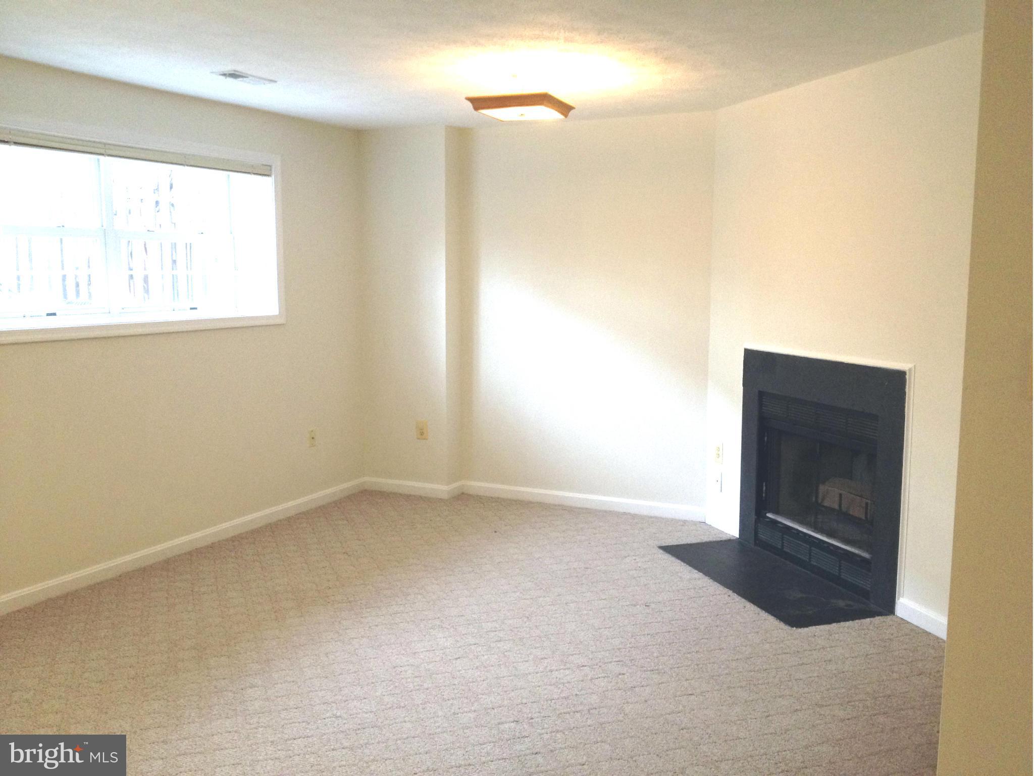 BRIDLEWOOD - Residential Lease