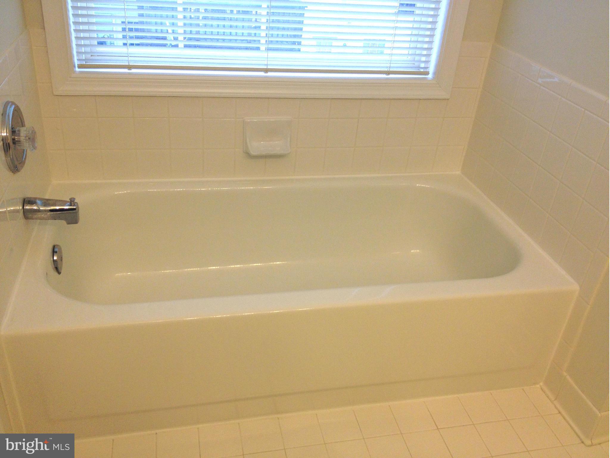 BRIDLEWOOD - Residential Lease