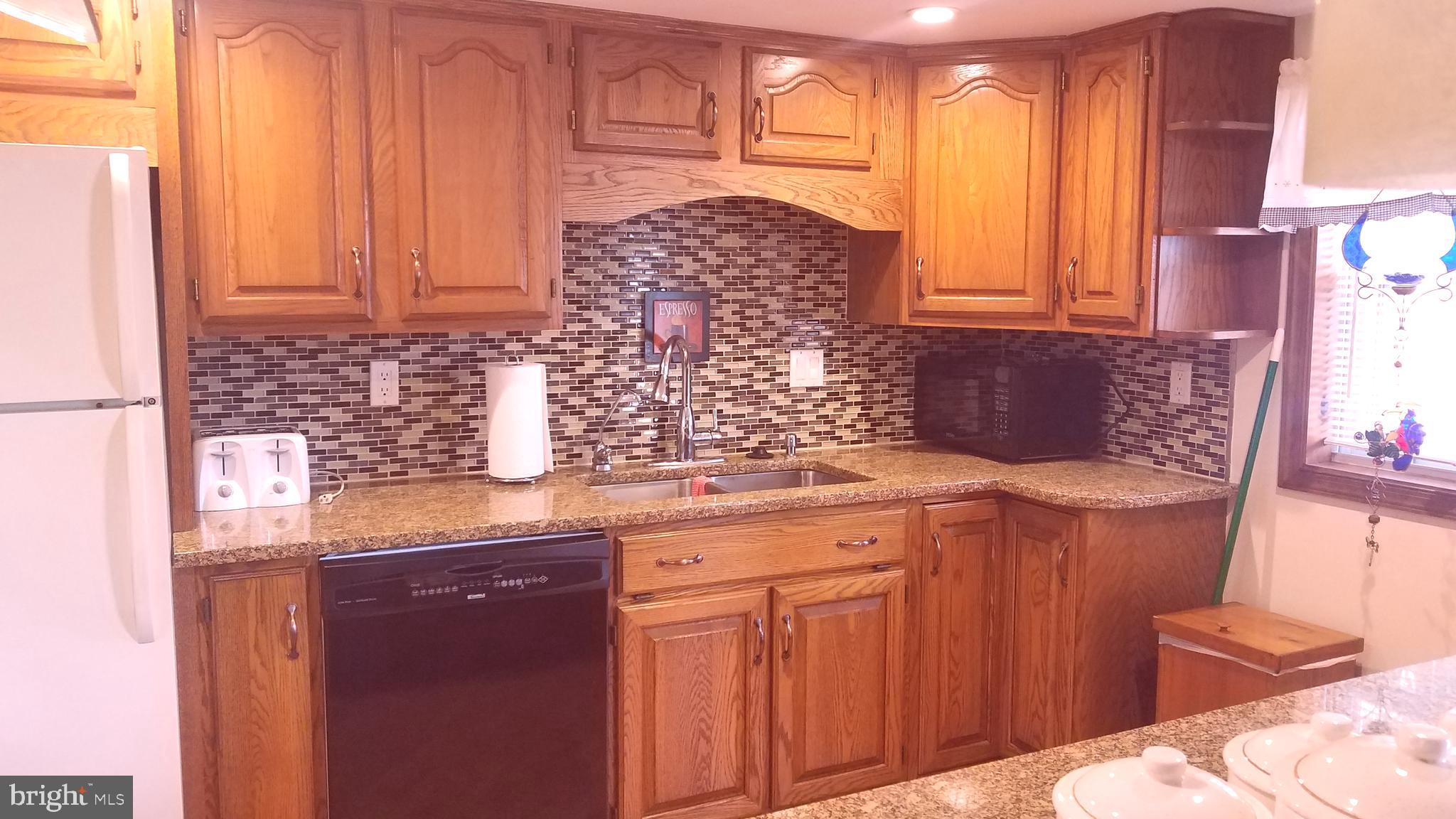 HILLANDALE HOMES - Residential