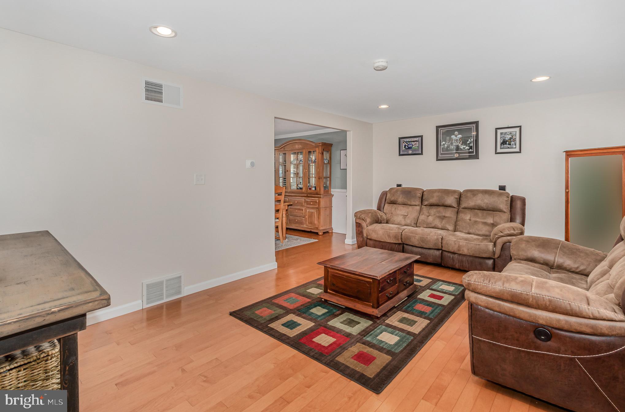 RIDGELAND - Residential