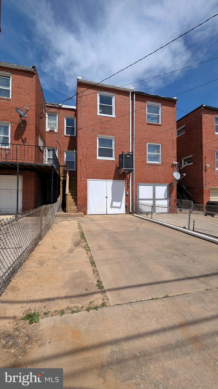 BELAIR-EDISON - Residential Lease