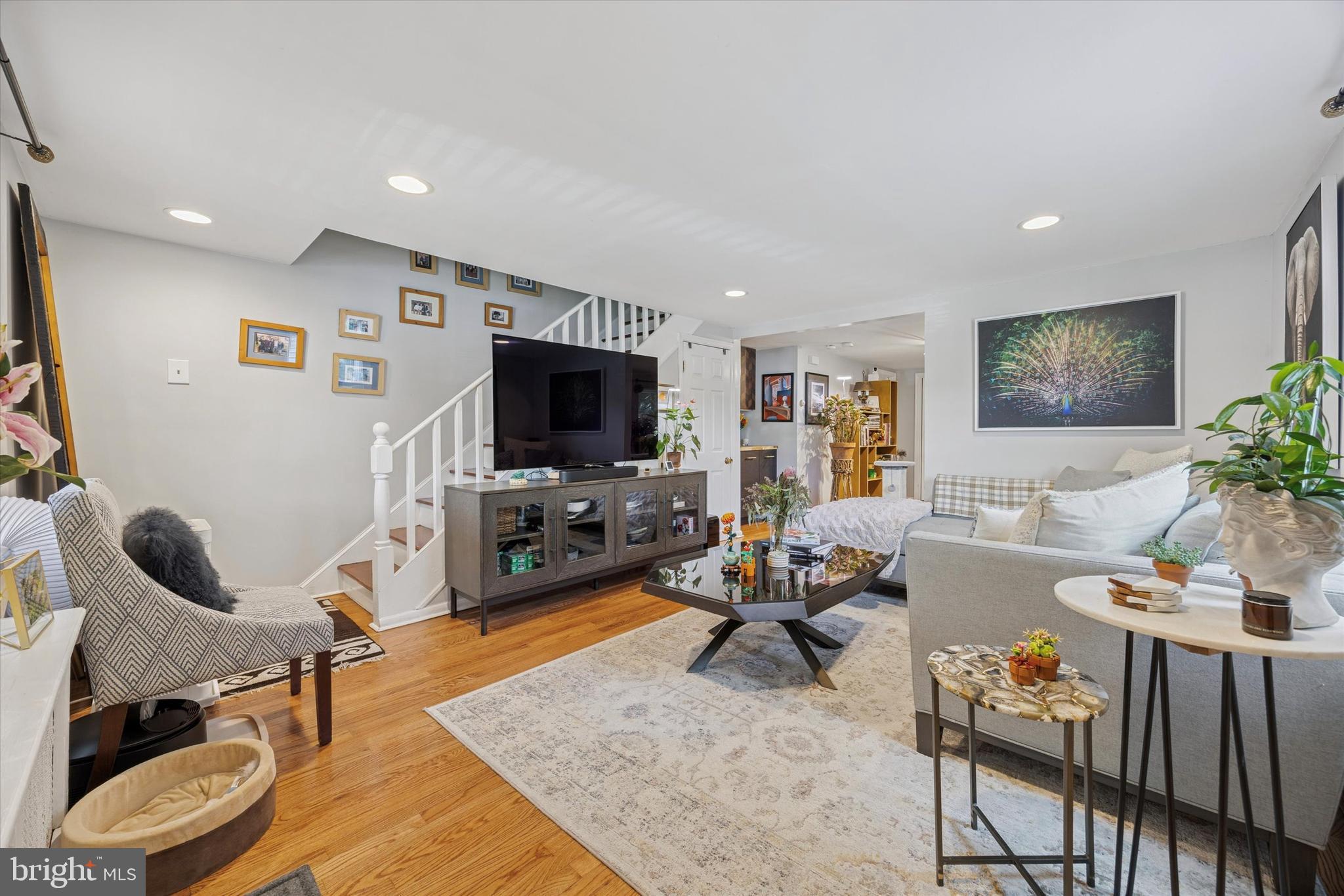 213 GREENFIELD AVENUE