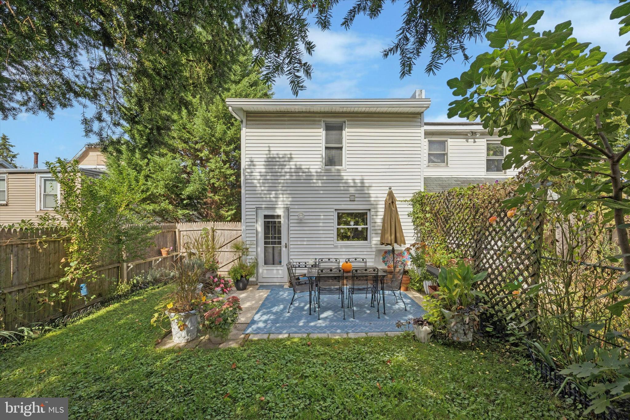 213 GREENFIELD AVENUE