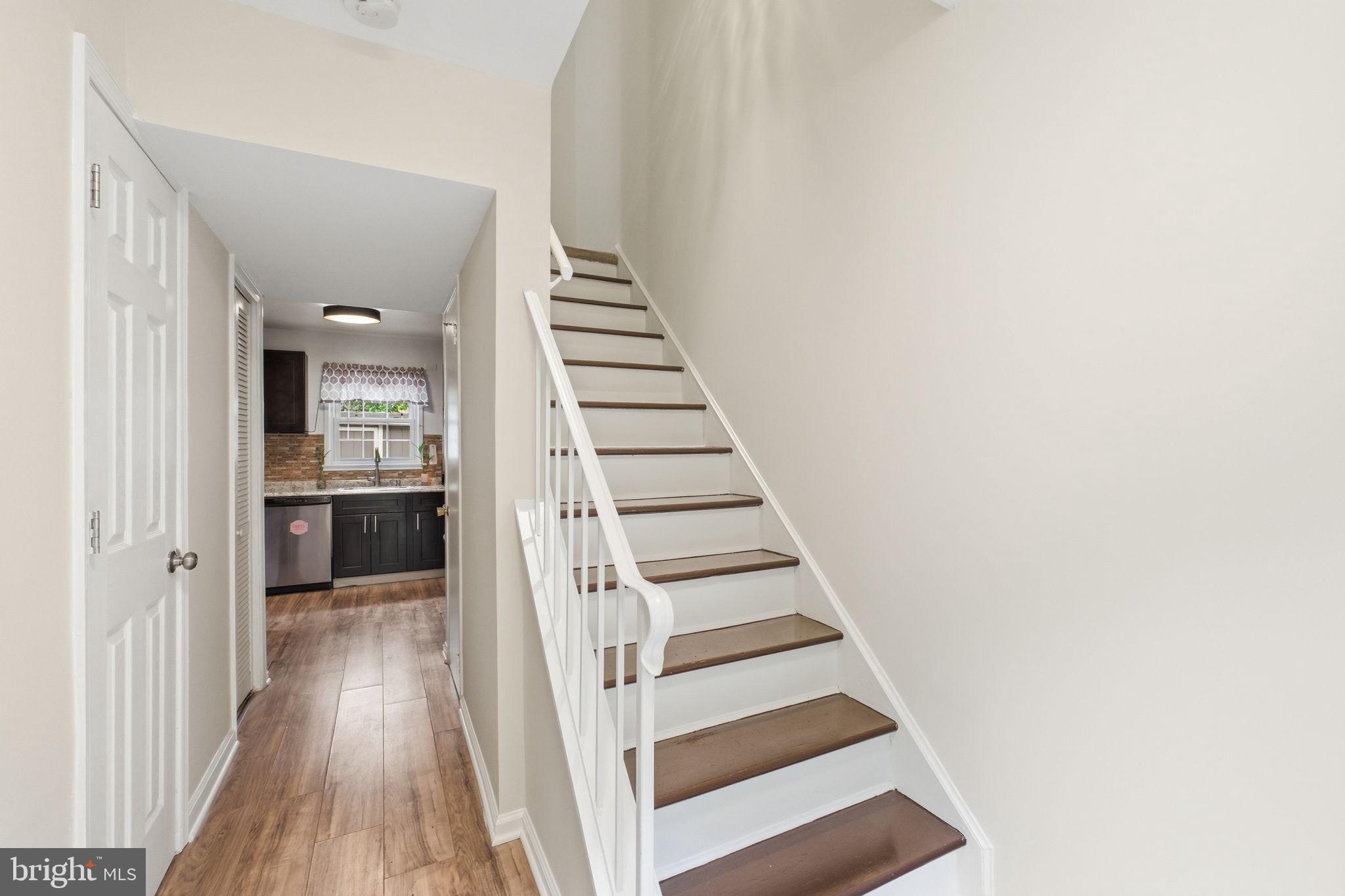NEWINGTON STATION - Residential