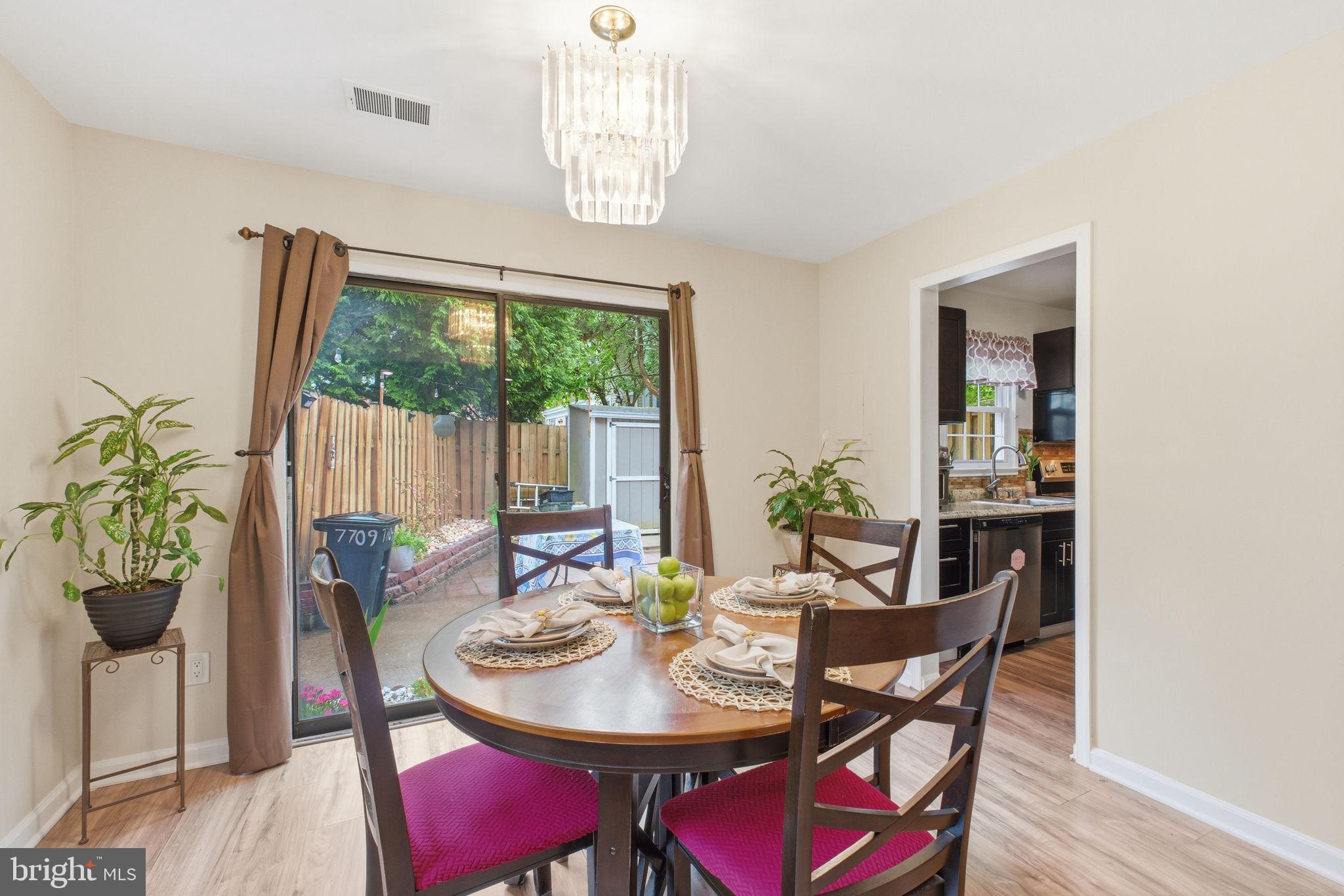 NEWINGTON STATION - Residential