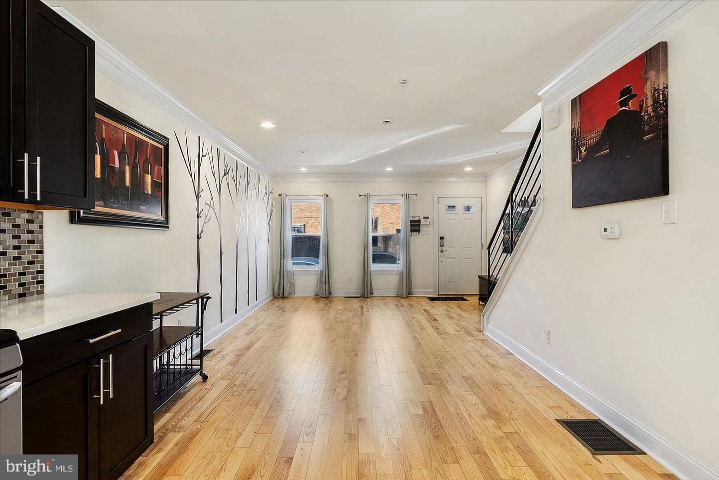 POINT BREEZE - Residential Lease