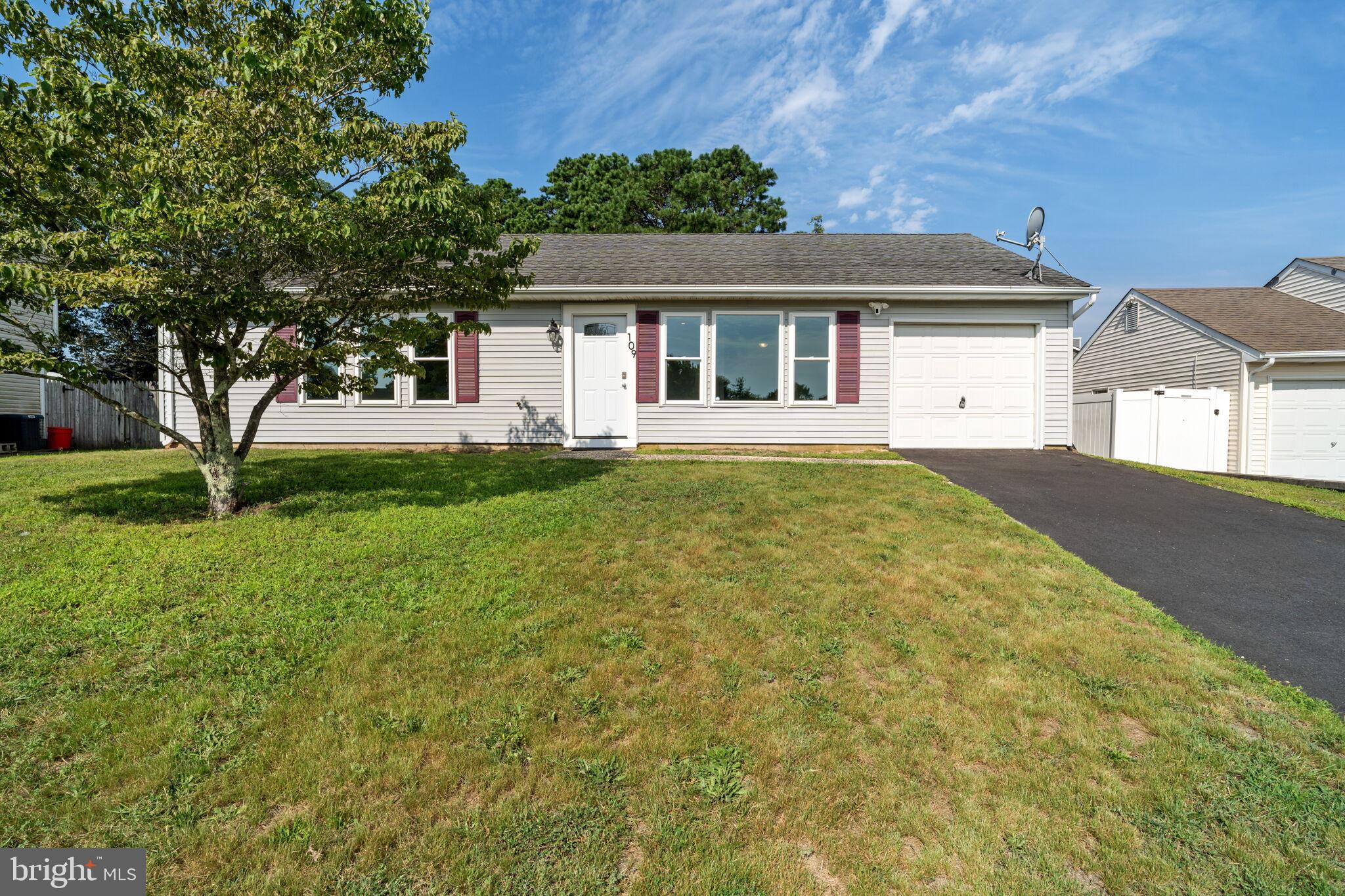 109 SCHOONER AVENUE
