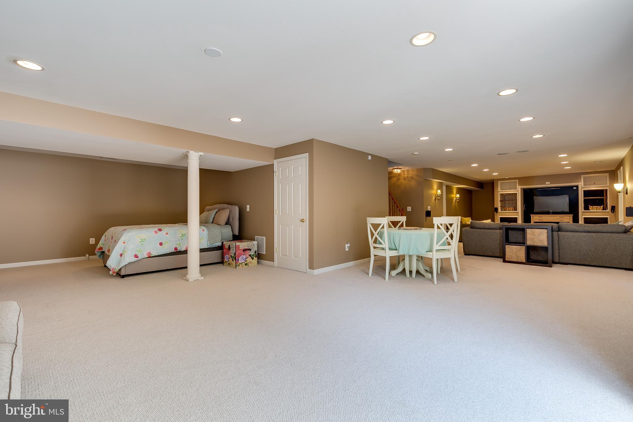 CABIN VILLAGE - Residential