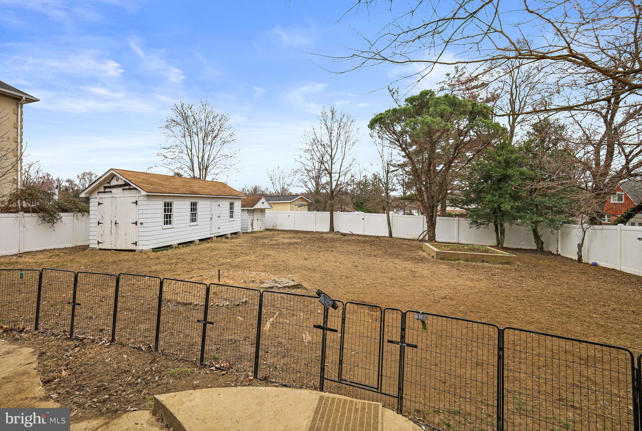 TEMPLE HILLS - Residential