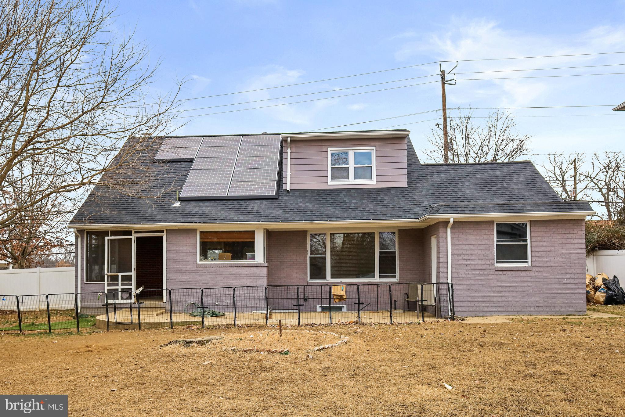 TEMPLE HILLS - Residential