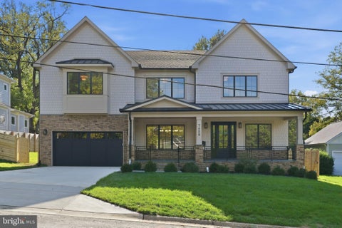 Homes For Sale - 7608 Elmore Lane<br/> BETHESDA, MD 20817