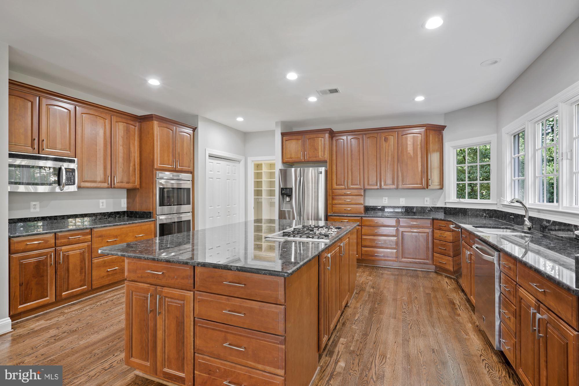 BROWNS MILL FOREST - Residential